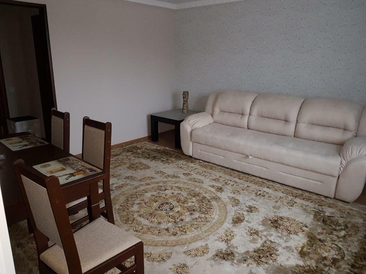 فينيتسا Готель Біля Фонтану المظهر الخارجي الصورة